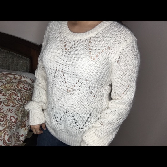 Abercrombie Sweater - Picture 3 of 6